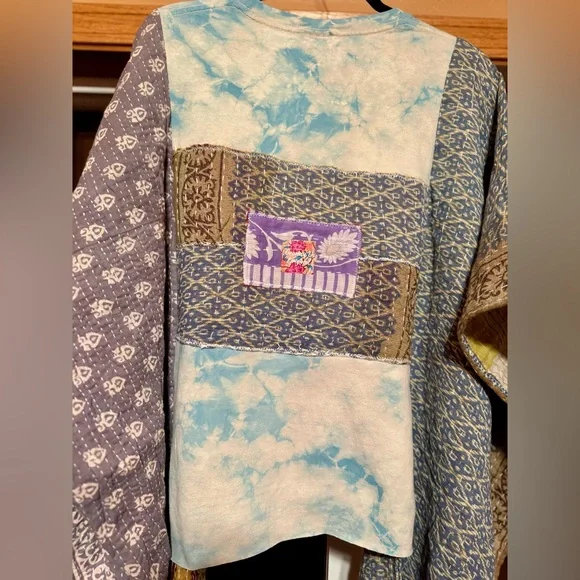 JOURNEY Granny D Originals Handmade Oversized Wearable Art Top - Picture 3 of 5